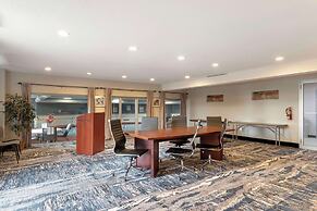 Quality Inn Newton at I-80