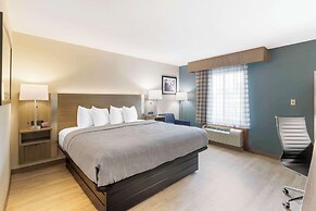 Quality Inn Newton at I-80