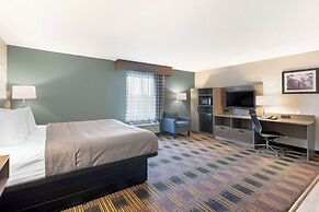Quality Inn Newton at I-80