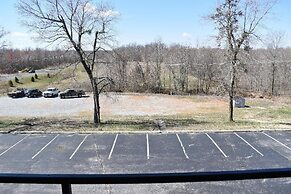 AmeriVu Inn & Suites - Gilbertsville