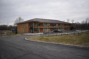AmeriVu Inn & Suites - Gilbertsville