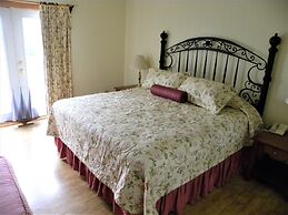 Colonial Gables Oceanfront Village