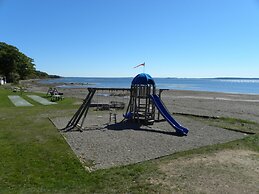 Colonial Gables Oceanfront Village