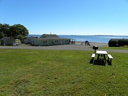 Colonial Gables Oceanfront Village