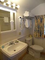 Colonial Gables Oceanfront Village