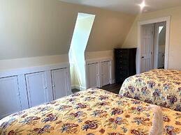 Colonial Gables Oceanfront Village