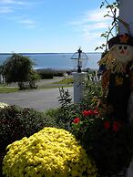 Colonial Gables Oceanfront Village