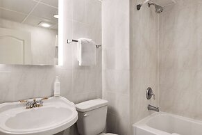 Days Inn by Wyndham Ocean City Oceanfront