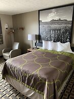 Super 8 by Wyndham O Neill NE