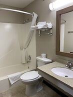 Super 8 by Wyndham O Neill NE