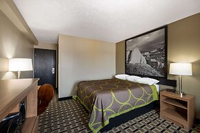 Super 8 by Wyndham O Neill NE