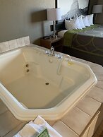 Super 8 by Wyndham O Neill NE