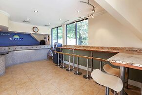 Days Inn by Wyndham Nanuet / Spring Valley