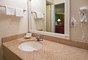 Days Inn by Wyndham Asheville West