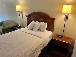 Days Inn by Wyndham Asheville West