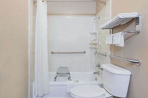 Super 8 by Wyndham Mt. Pleasant TX