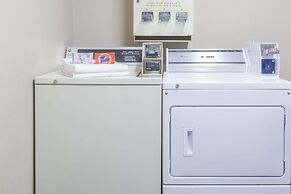 Super 8 by Wyndham Mt. Pleasant TX