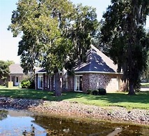 Columbia Lakes Resort Cottages