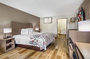 Red Roof Inn Staunton