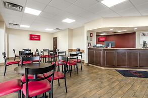 Red Roof Inn Staunton