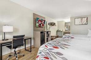 Red Roof Inn Staunton