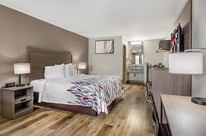 Red Roof Inn Staunton