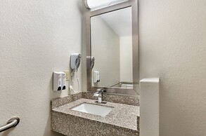 Red Roof Inn Staunton