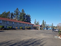 Super 8 by Wyndham Shelton