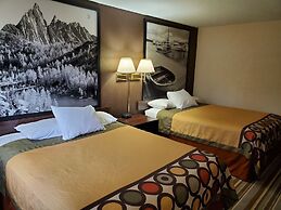 Super 8 by Wyndham Shelton