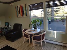 Super 8 by Wyndham Shelton