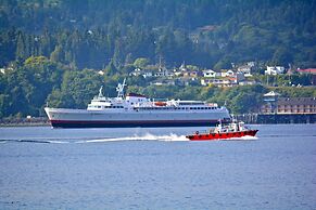 Super 8 by Wyndham Port Angeles at Olympic National Park