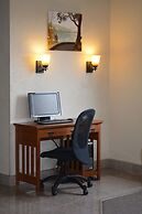 Super 8 by Wyndham Port Angeles at Olympic National Park