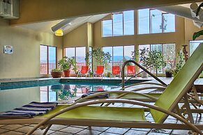 Holiday Inn Hotel & Suites Osoyoos by IHG