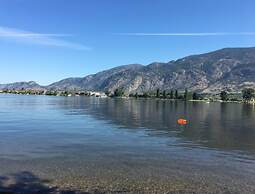 Holiday Inn Hotel & Suites Osoyoos by IHG