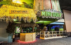 Skyline Hotel & Waterpark