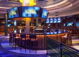 Skyline Hotel & Waterpark