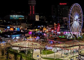 Skyline Hotel & Waterpark