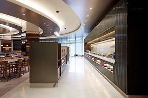 DoubleTree by Hilton Montreal