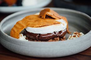 DoubleTree by Hilton Montreal