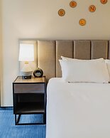 DoubleTree by Hilton Montreal