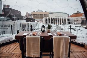 DoubleTree by Hilton Montreal