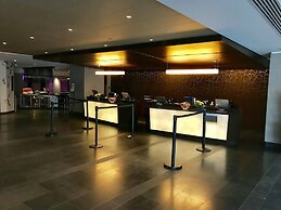 DoubleTree by Hilton Montreal