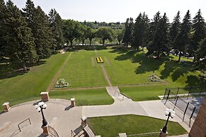 Delta Hotels by Marriott Bessborough