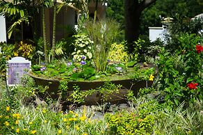 Blue Horizons Garden Resort