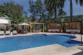 Real InterContinental San Salvador at Metrocentro Mall by IHG