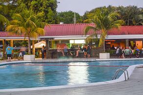 Best Western Las Mercedes Airport