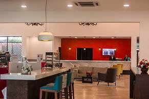 Best Western Las Mercedes Airport