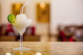 Best Western Las Mercedes Airport