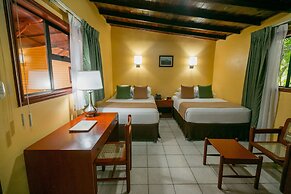 Best Western Las Mercedes Airport