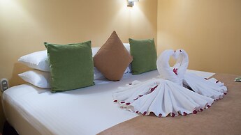 Best Western Las Mercedes Airport